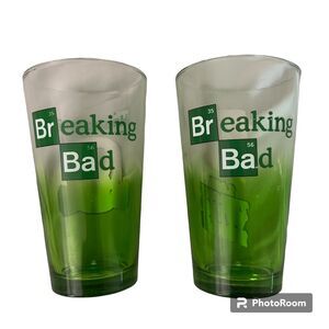 2pc Breaking Bad Pint Glass Set Heisenberg Walter White Green Glasses